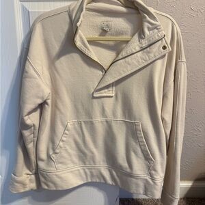 Women’s Cream Pullover Sweater